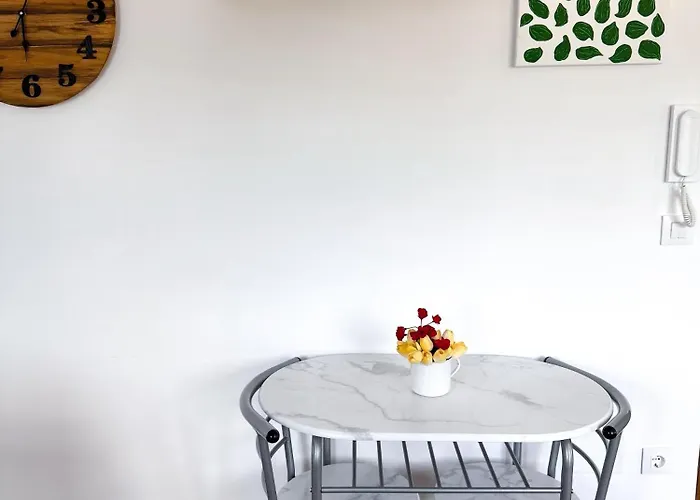 Cozy 1 Bedroom Torrelavega